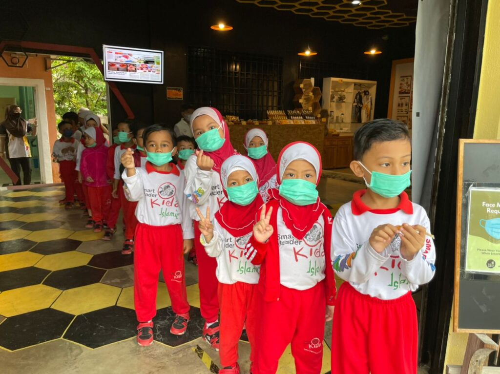 Lawatan Dari Smart Reader Kids