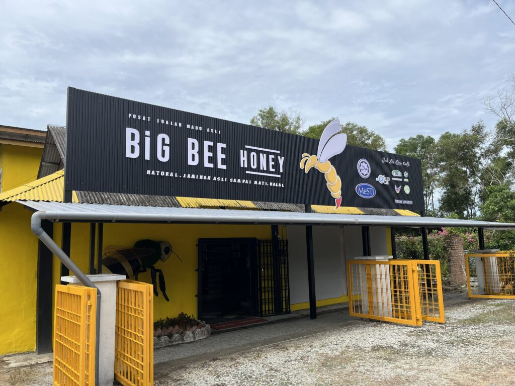 Galeri Big Bee Honey